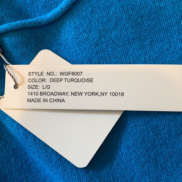 Cashmere sweater - Picture 3 of 3